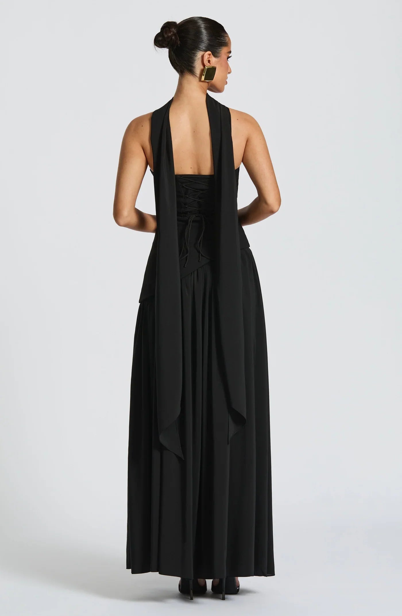 Talentueuse – The Sculptural Romance Gown