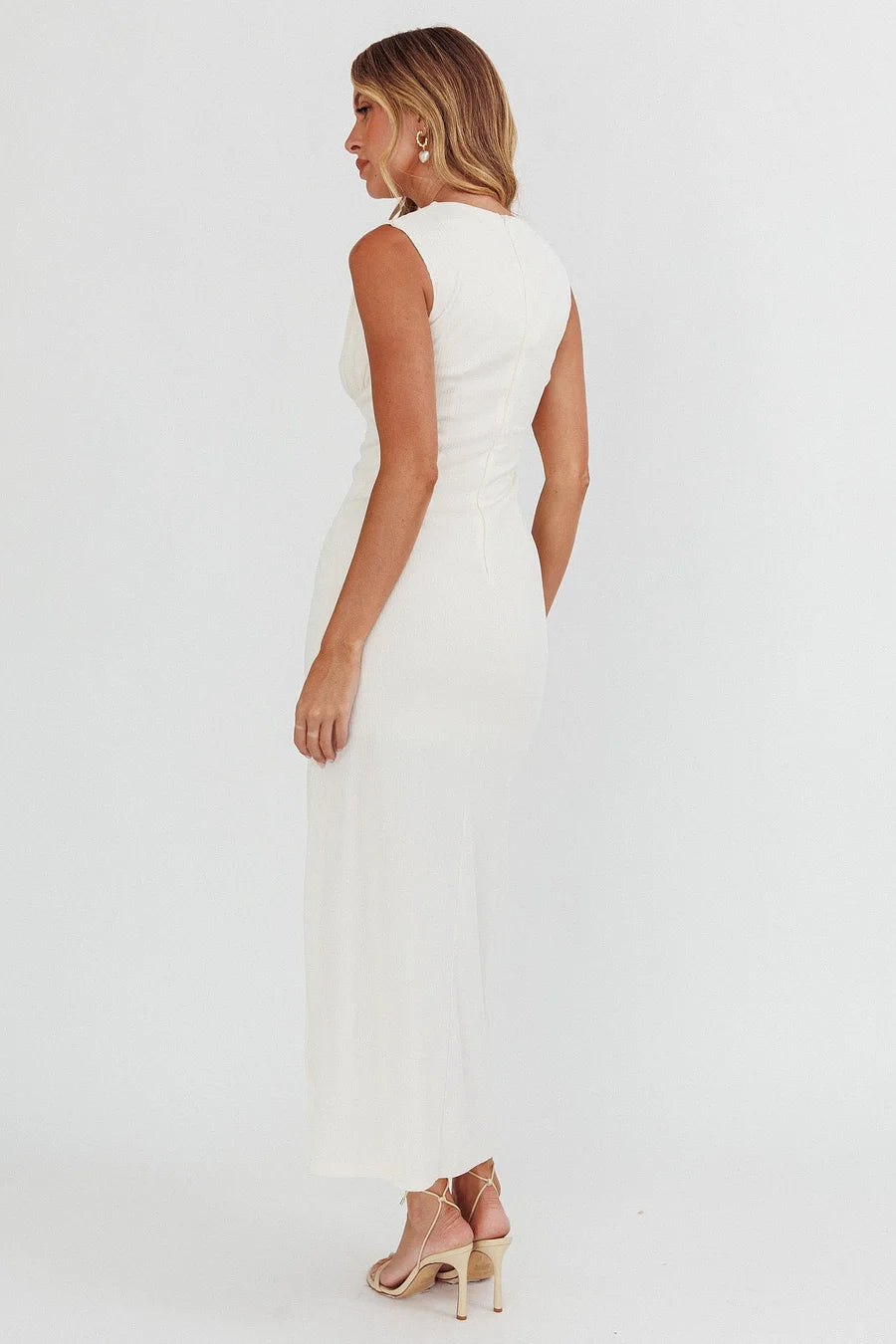 Daleela Asymmetrische Halslijn Maxi Jurk Vanille