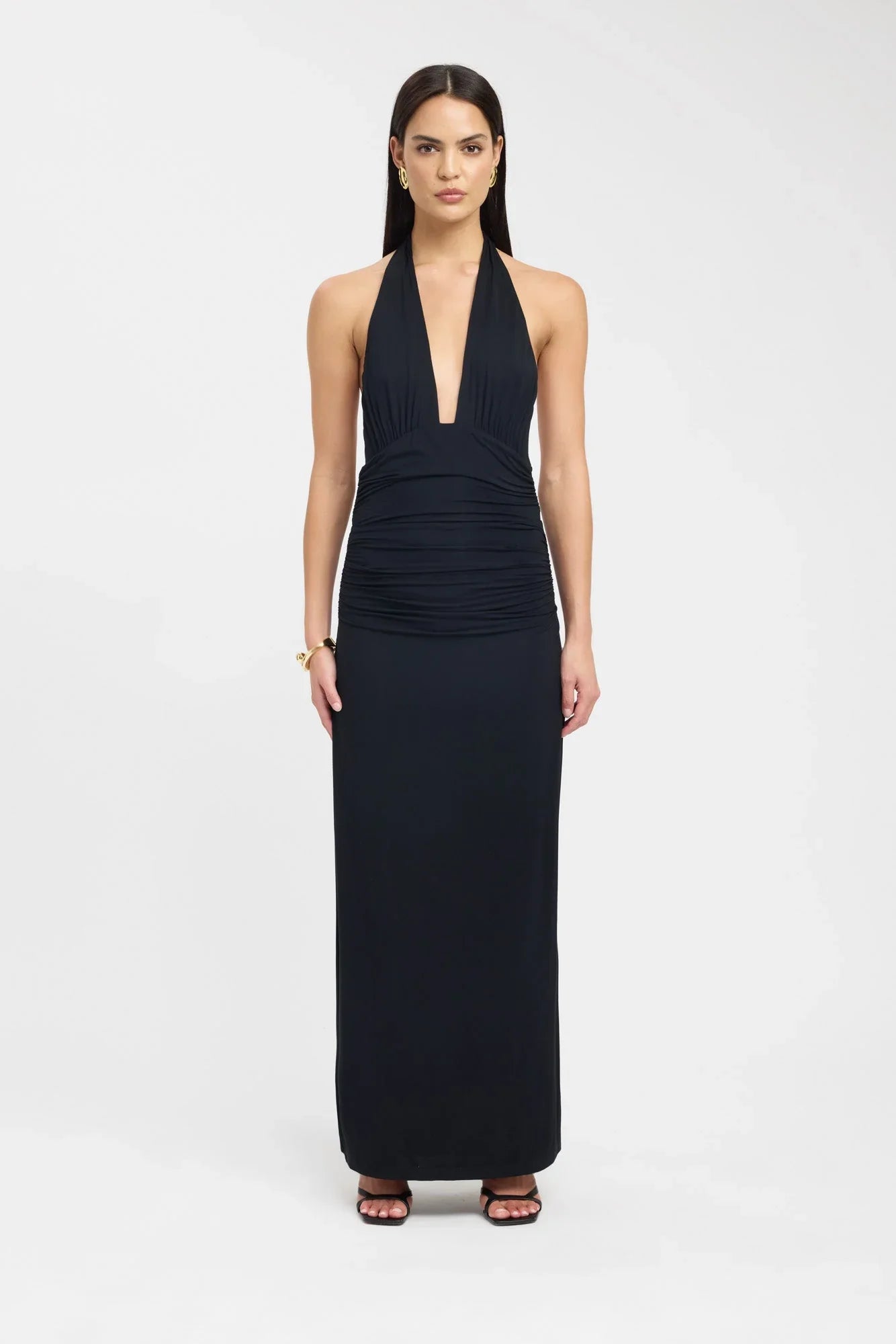 Étoile – The Backless Sculpting Dress