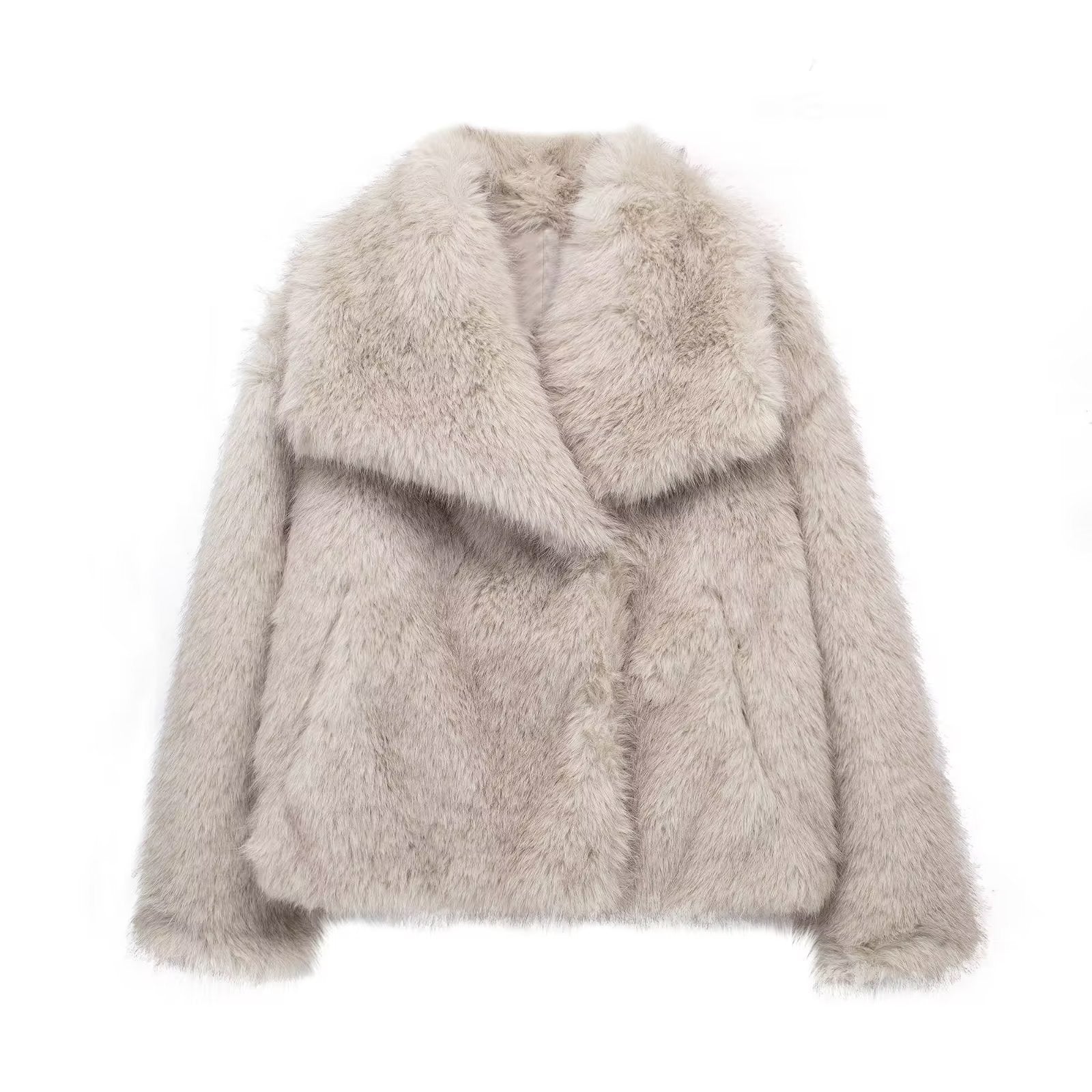 Lilyna – The Luxe Faux Fur Statement
